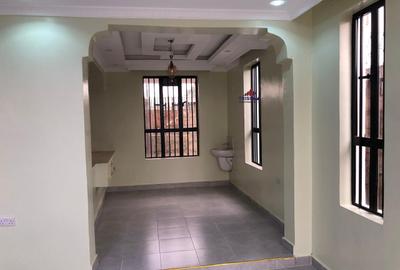 4 Bed House with En Suite in Nakuru - 3