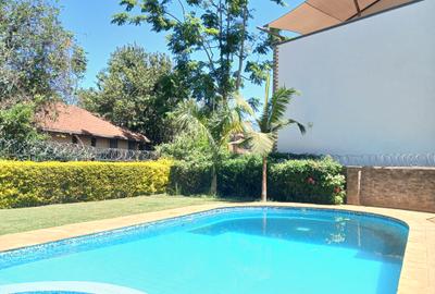 5 Bed Townhouse with En Suite at Gravelia Groove - 4