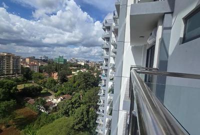 2 Bed Apartment with En Suite in Riverside