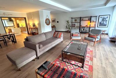 Furnished 3 Bed Apartment with En Suite in Riverside - 2