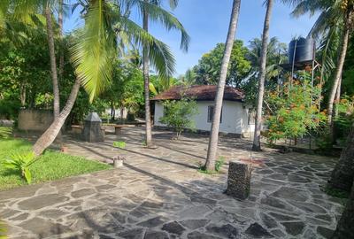 3 Bed House with En Suite at Kanamai - 3
