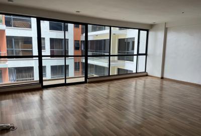 4 Bed Apartment with Staff Quarters at 5Th Parklands