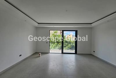 2 Bed Apartment with En Suite in Brookside