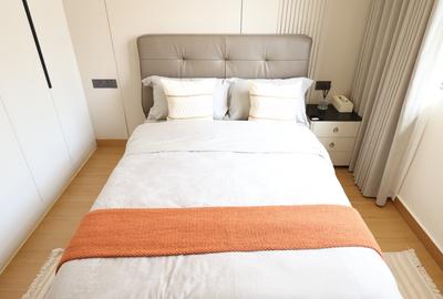 Studio Apartment with Swimming Pool at Vihiga Road - 4