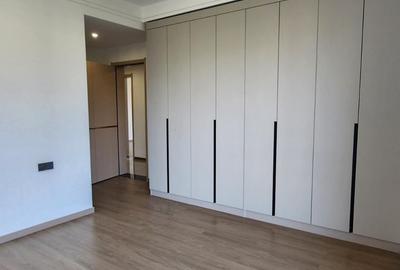 3 Bed Apartment with En Suite in Riverside - 2
