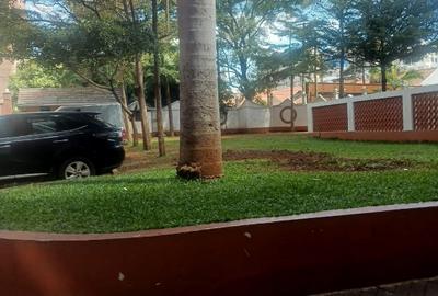3 Bed Apartment with En Suite in Kileleshwa - 3