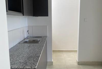 Studio Apartment with Swimming Pool in Garden Estate - 4