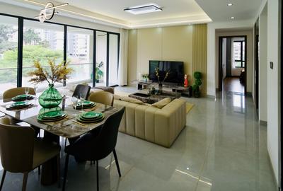 3 Bed Apartment with En Suite at 2026-404 - 3