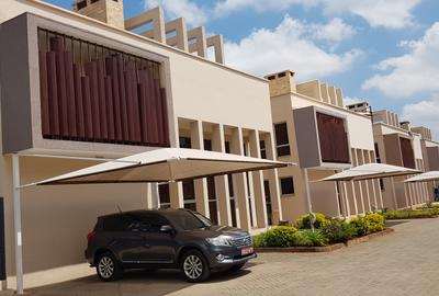 5 Bed Townhouse with En Suite at Lavington Road 66 - 3