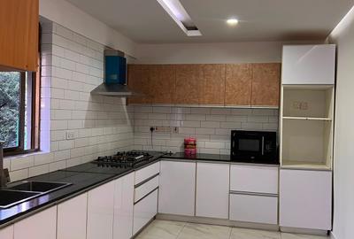 4 Bed Apartment with Staff Quarters in Lavington - 4