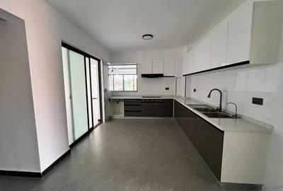 4 Bed Apartment with En Suite in Kileleshwa - 3