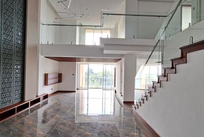 4 Bed Apartment with En Suite at General Mathenge Drive