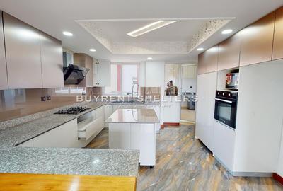 5 Bed Apartment with En Suite at General Mathenge - 2