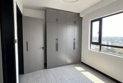 1 Bed Apartment with En Suite at Valley Arcade - 2