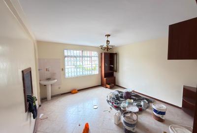 4 Bed Townhouse with En Suite at Lavington - 4