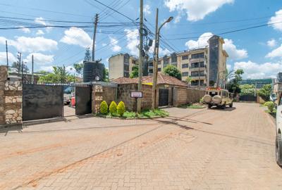 Commercial Property in Kilimani - 4