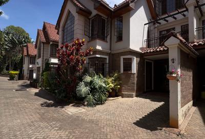 4 Bed Townhouse with En Suite in Lavington - 4