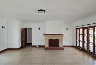 5 Bed Townhouse with En Suite at Gigiri Rd - 2