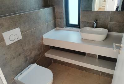4 Bed Townhouse with En Suite at Paradise Lost - 4