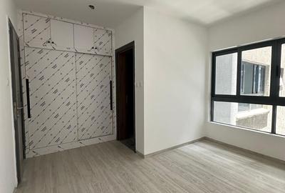 1 Bed Apartment with En Suite at Argwings Kodhek - 4