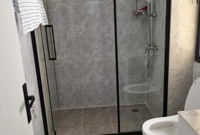 Serviced 1 Bed Apartment with En Suite at Jubavu - 4