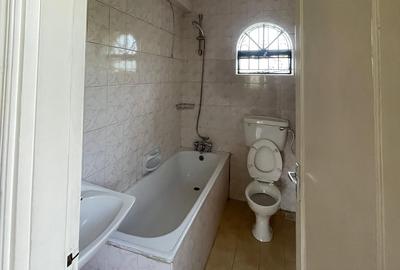 Serviced 3 Bed Apartment with En Suite in Kileleshwa - 3