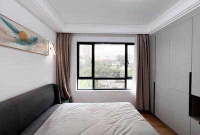 3 Bed Apartment with Swimming Pool at George Padmore - 2