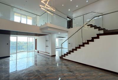 4 Bed Townhouse with En Suite in Westlands Area