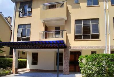 5 Bed Townhouse with En Suite at Amboseli Road - 2