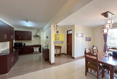 2 Bed Apartment in Parklands - 4