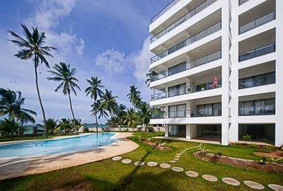 3 Bed Apartment with En Suite in Nyali Area - 2