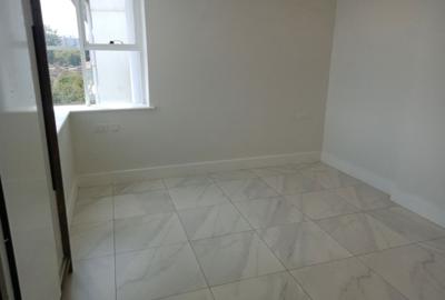 1 Bed Apartment with En Suite in Westlands Area - 3
