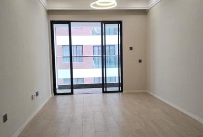 1 Bed Apartment with En Suite in Lavington