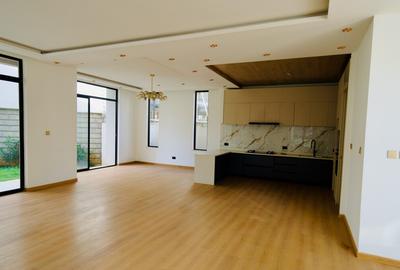 5 Bed Villa with En Suite at 2026-386 5 Bed - 3