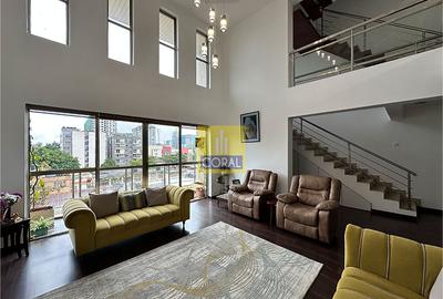 5 Bed Apartment in Parklands - 2