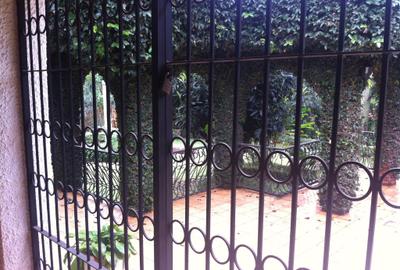 5 Bed House with En Suite at Muthaiga Road