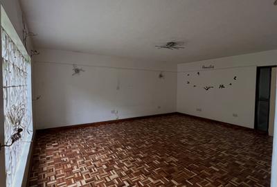 4 Bed Townhouse with En Suite in Kilimani - 3