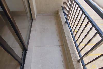 1 Bed Apartment with En Suite in Garden Estate - 4