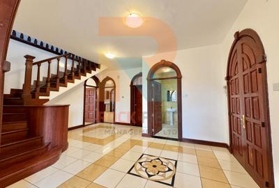 5 Bed Townhouse with En Suite in Rosslyn - 4