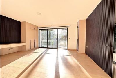 4 Bed House with En Suite in Lavington - 4