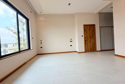 4 Bed Apartment with En Suite in Loresho - 3