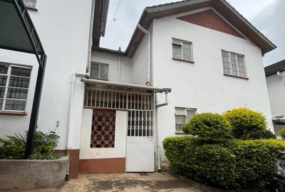 4 Bed Townhouse with En Suite in Kileleshwa - 2