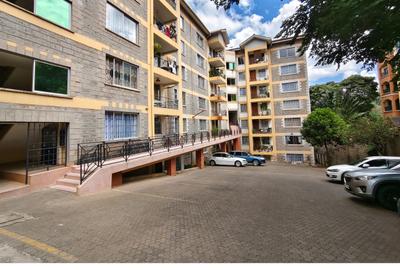 3 Bed Apartment with Borehole in Kileleshwa