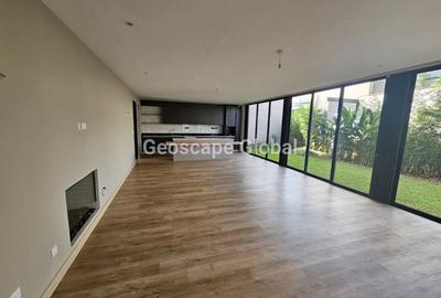 4 Bed Townhouse with En Suite in Runda - 2