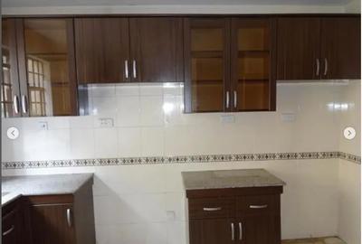 3 Bed Apartment with Parking in Kilimani - 3