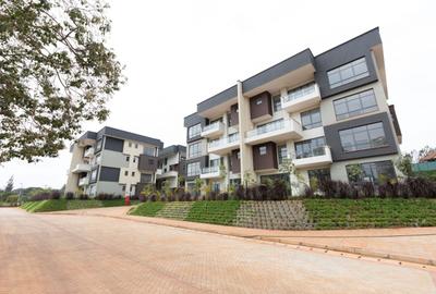 4 Bed Apartment with En Suite at Two Rivers - 2