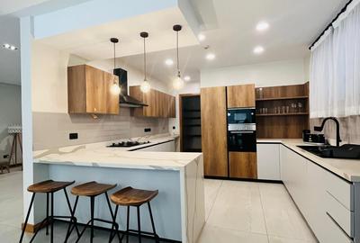 4 Bed Apartment with En Suite in Westlands Area - 4