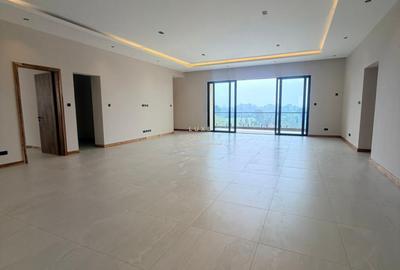 4 Bed Apartment with En Suite in Loresho