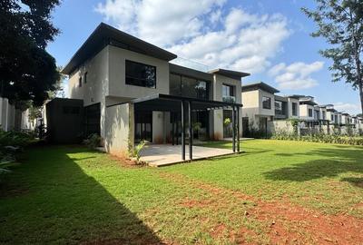 5 Bed Townhouse with Garden at Close To The Un Headquarters - 3