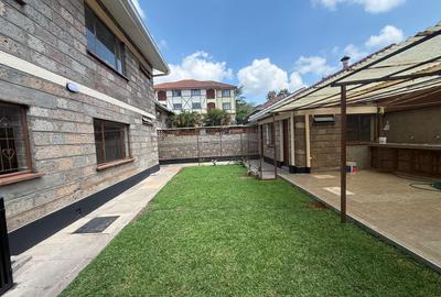 4 Bed Townhouse with En Suite in Kilimani - 2